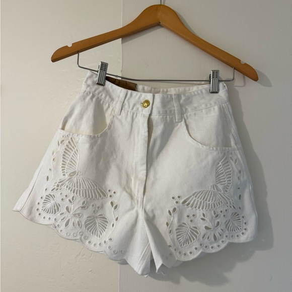 Farm Rio Richelieu Embroidered Shorts 25 - Picture 3 of 6